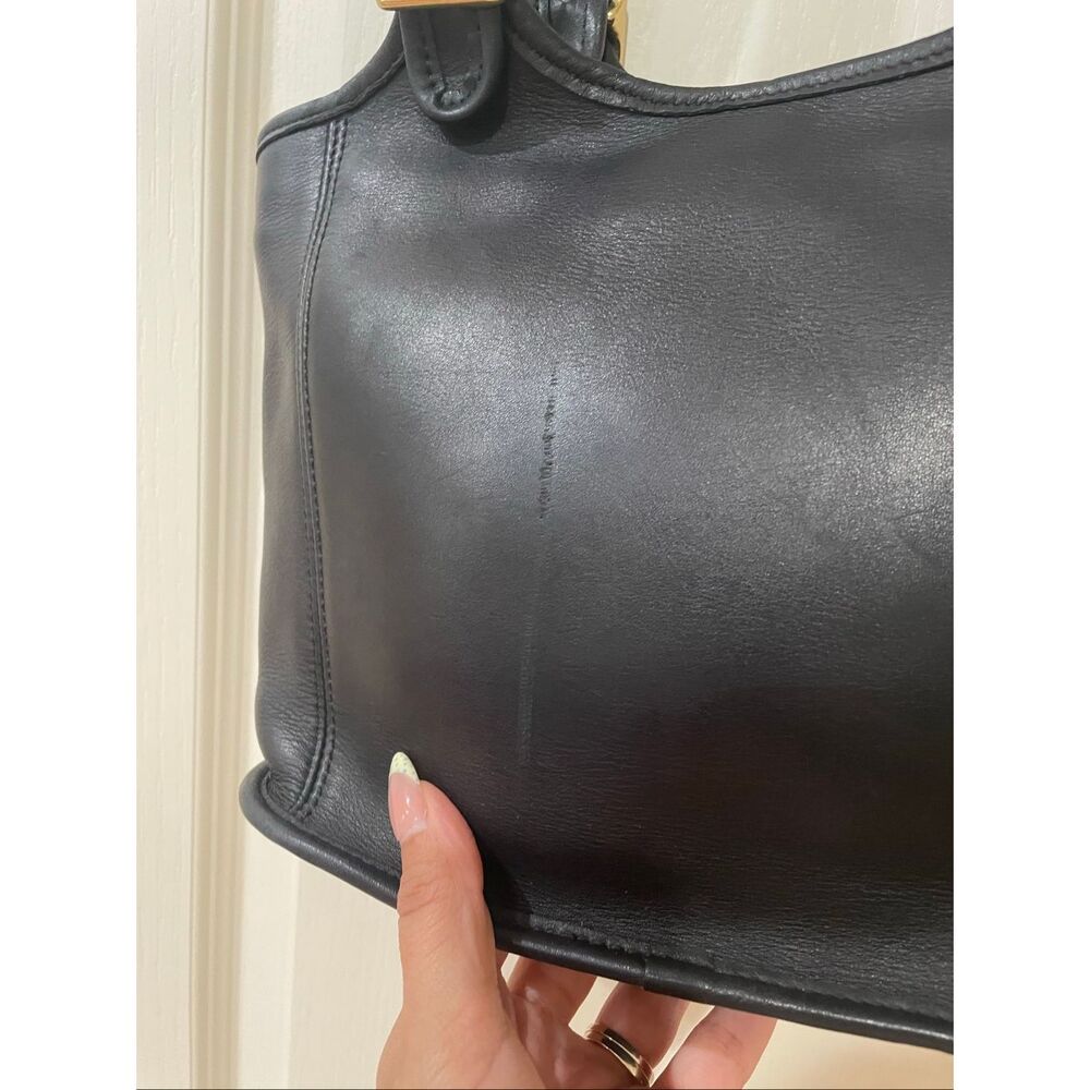 Coach Legacy Small Shopper tote in black leather with brass hardware - Picture 4 of 9